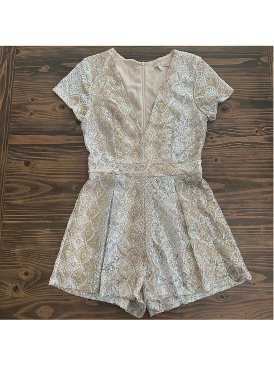 GB Pants - Women's GB Beige Silver Sequin Romper XS Sparkly Party Outfit New Year’s